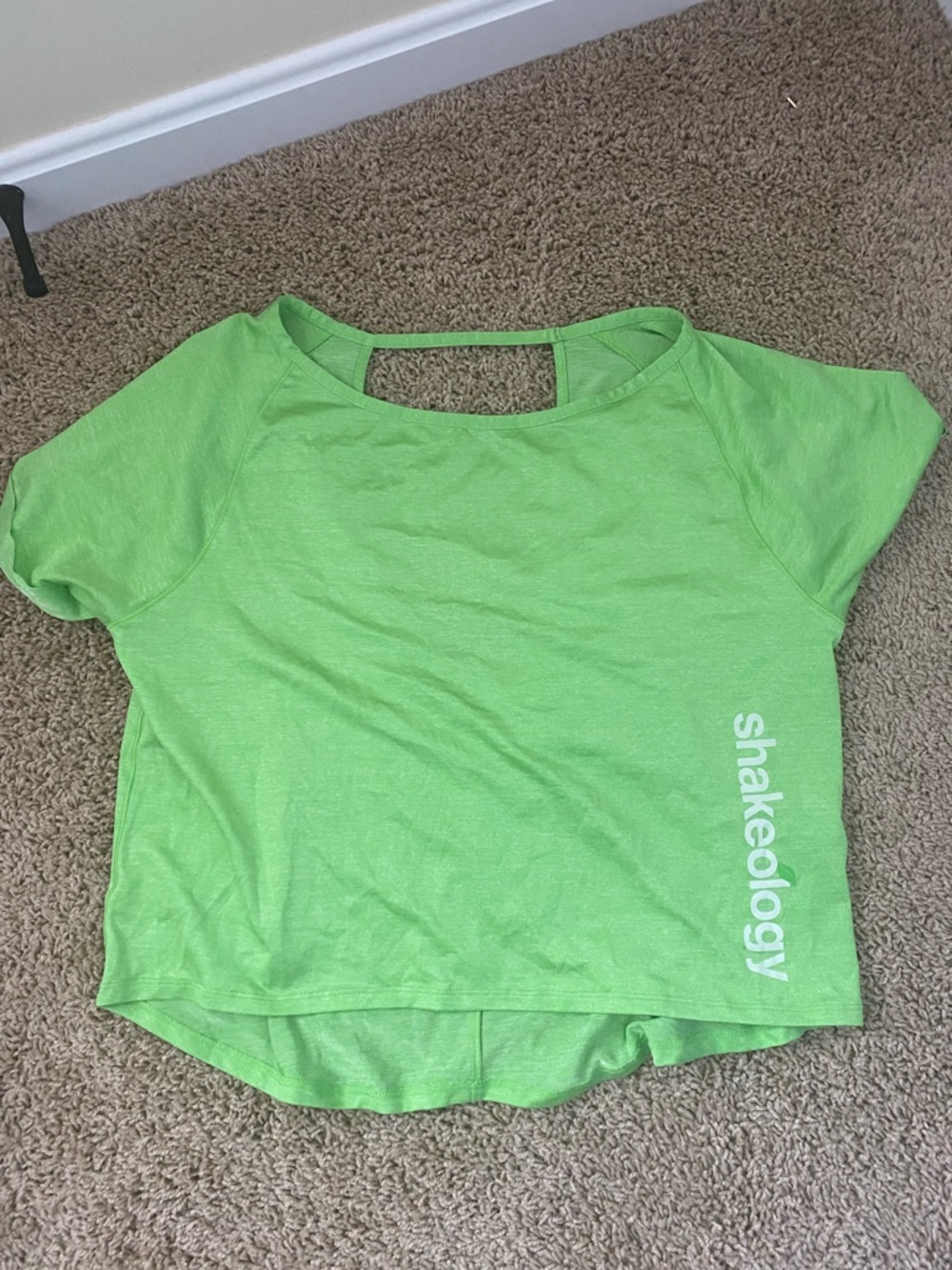 Beachbody Shakeology Lime Green Short Sleeve Tee